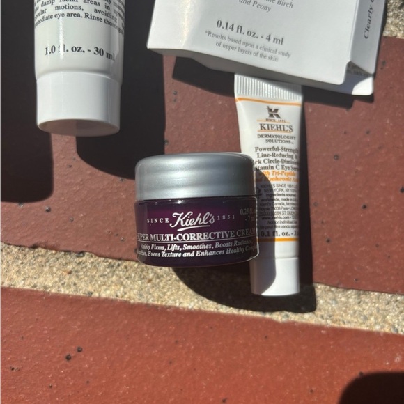 Kiehls bundle - Picture 6 of 7
